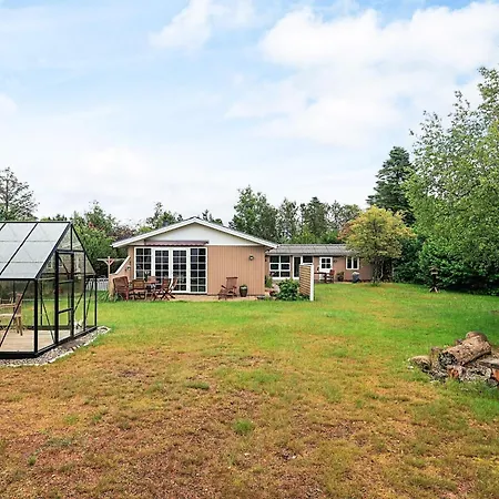 Bright By The Lagoon-by Traum Дом отдыха Халс